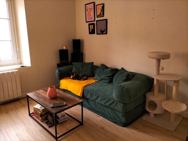 J'ai fait un canapé (et j'ai mis + de temps à pondre l'article)